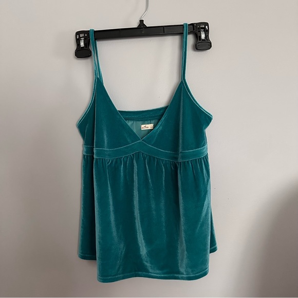 Green Velvet Hollister Tank Top - Picture 1 of 4
